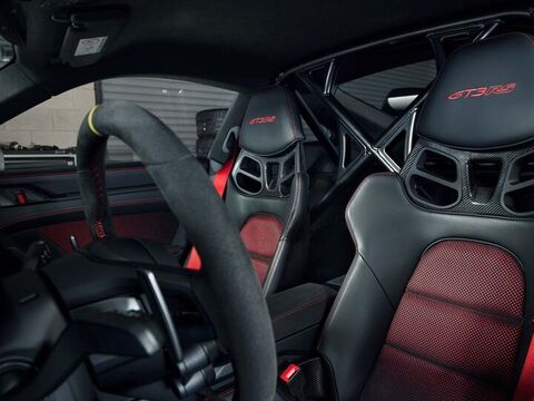 Porsche 911 Carrera 4