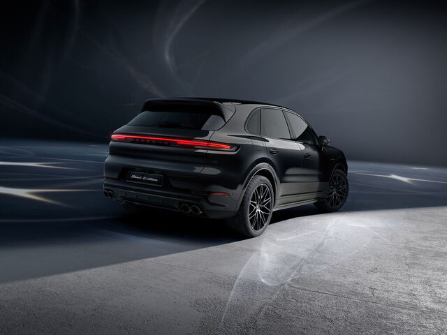 Cayenne Black Editon heckansicht